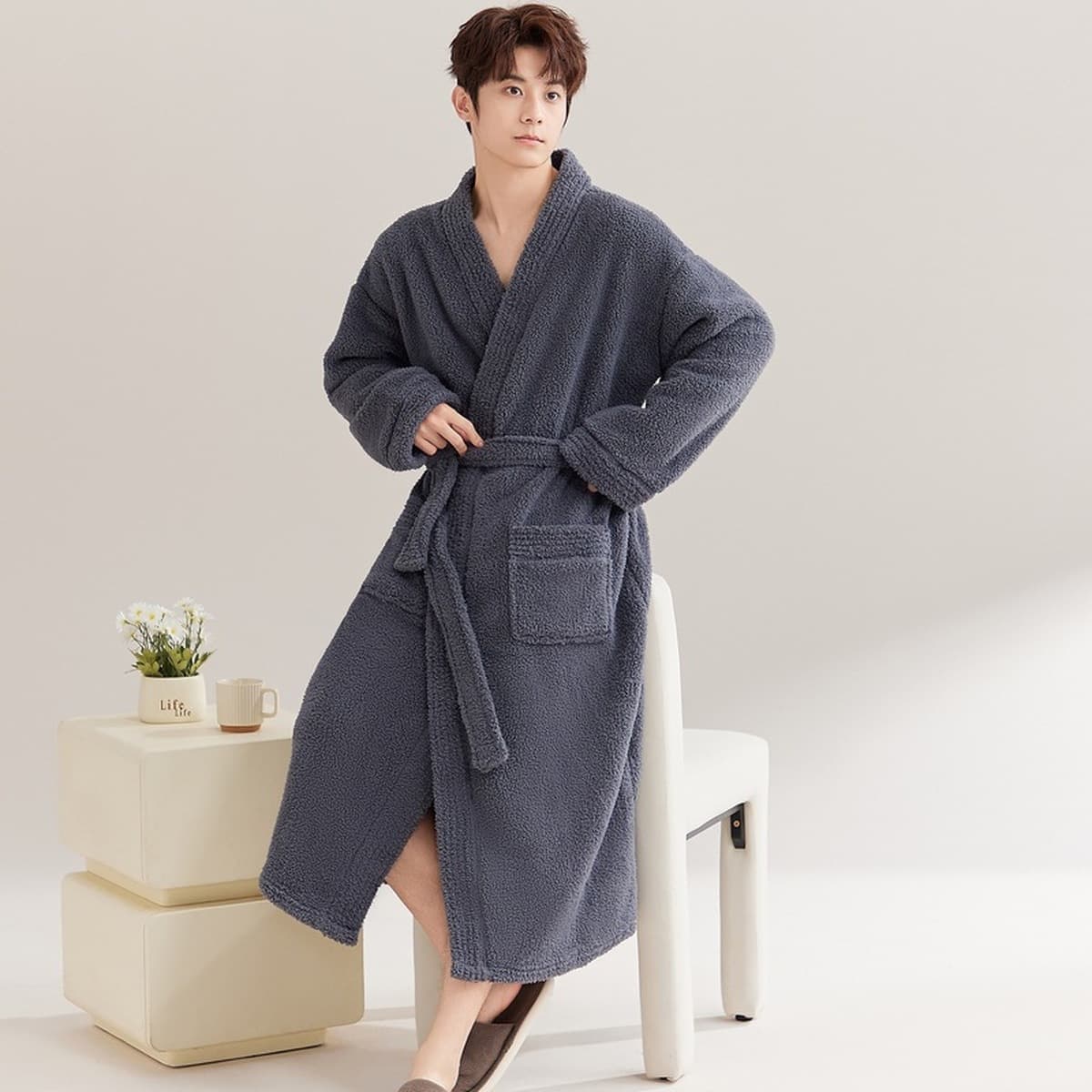 Красная пара ночная одежда женская осенью и зимой плюшевая фланелевая пижама мужская свадьба новобрачный халат длинная...