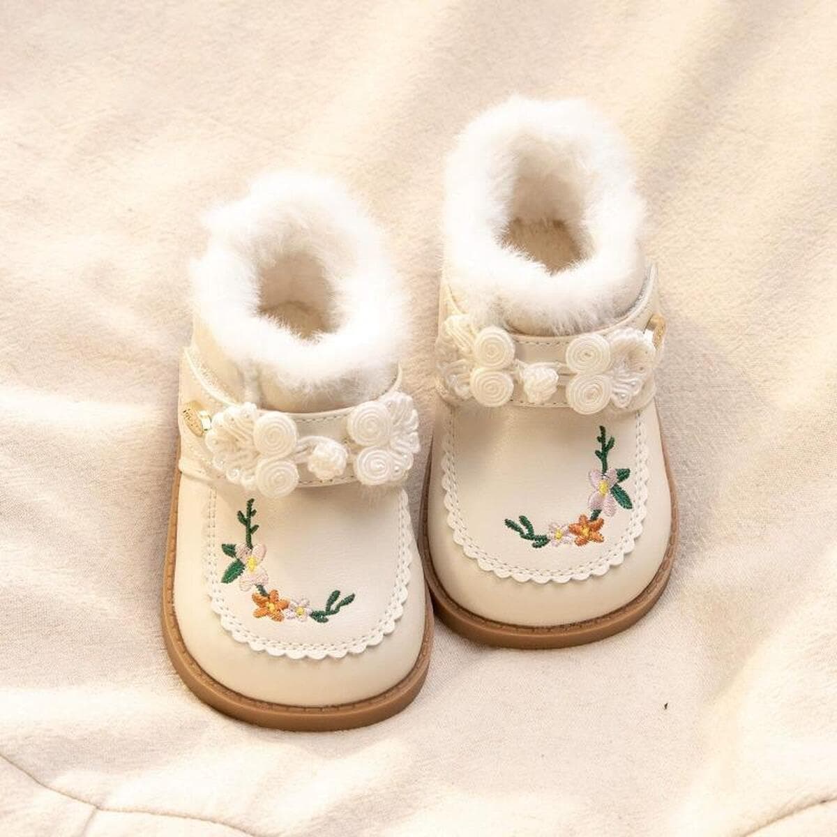 Хлопчатобумажная обувь для девочек, зимние бархатные кожаные сапоги, детские короткие сапоги для девочек с вышивкой в...