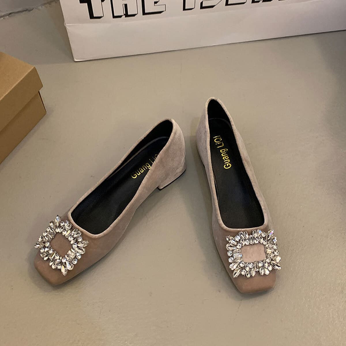 Квадратные туфли на высоком каблуке для повседневной носки, туфли-лодочки на одной ноге, новые элегантные туфли с толстым...