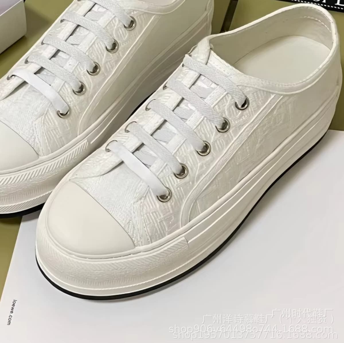 Женские парусиновые туфли с вышивкой D, новинка 2024, белые туфли на шнуровке со знаменитостями в Интернете, повседневные...