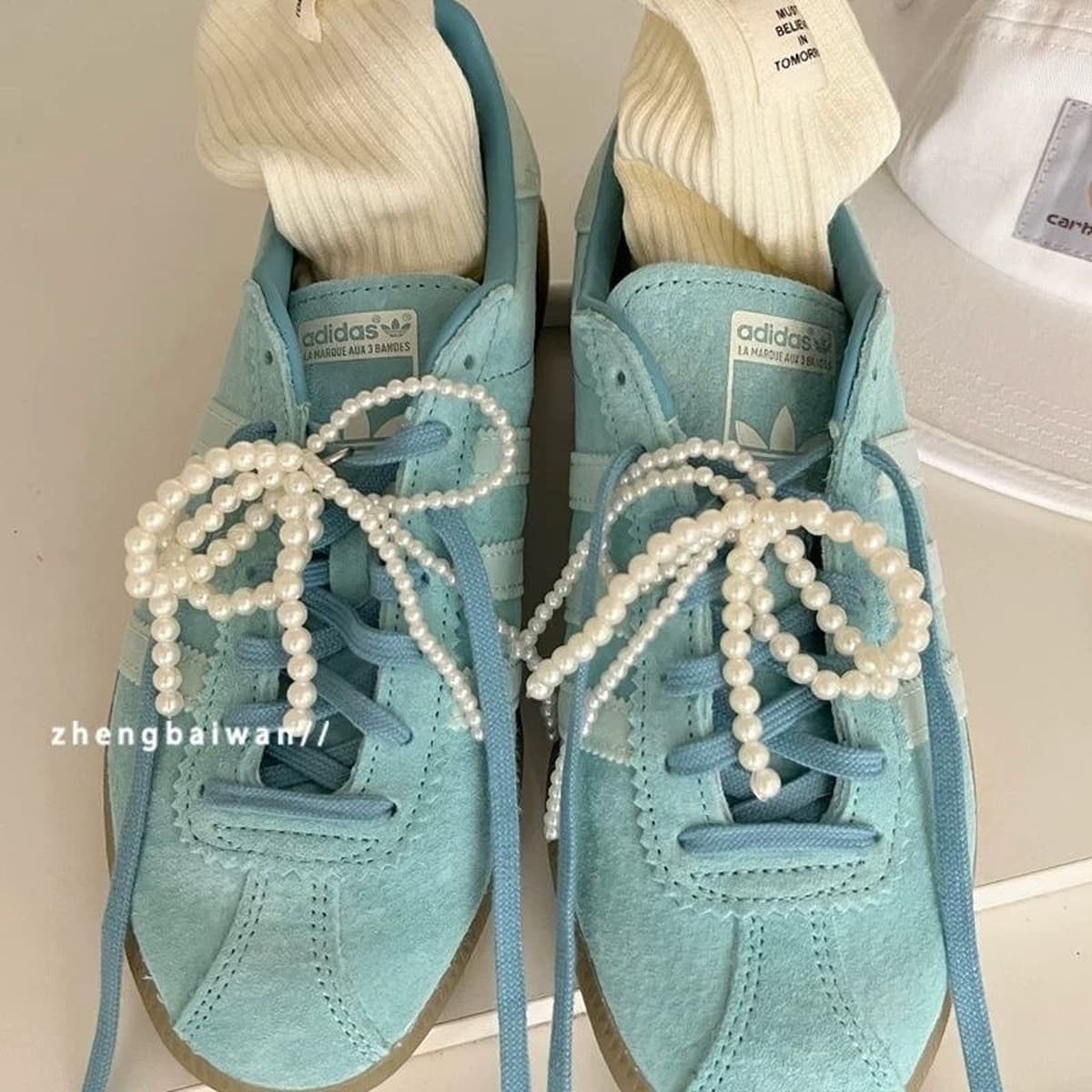 Подходим с различными туфлями, жемчужная пряжка, бант, аксессуары, дикие туфли, модная весна и лето 2024