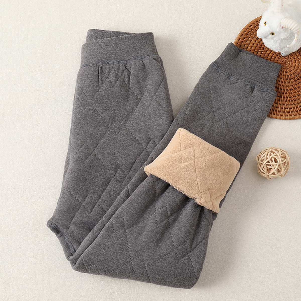 Детская зимняя модель с тремя слоями шелка