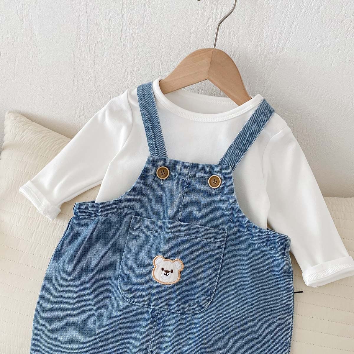 Весенние джинсовые комбинезоны для младенцев и малышей для мальчиков, симпатичный комбинезон с медвежонком для ползания,...