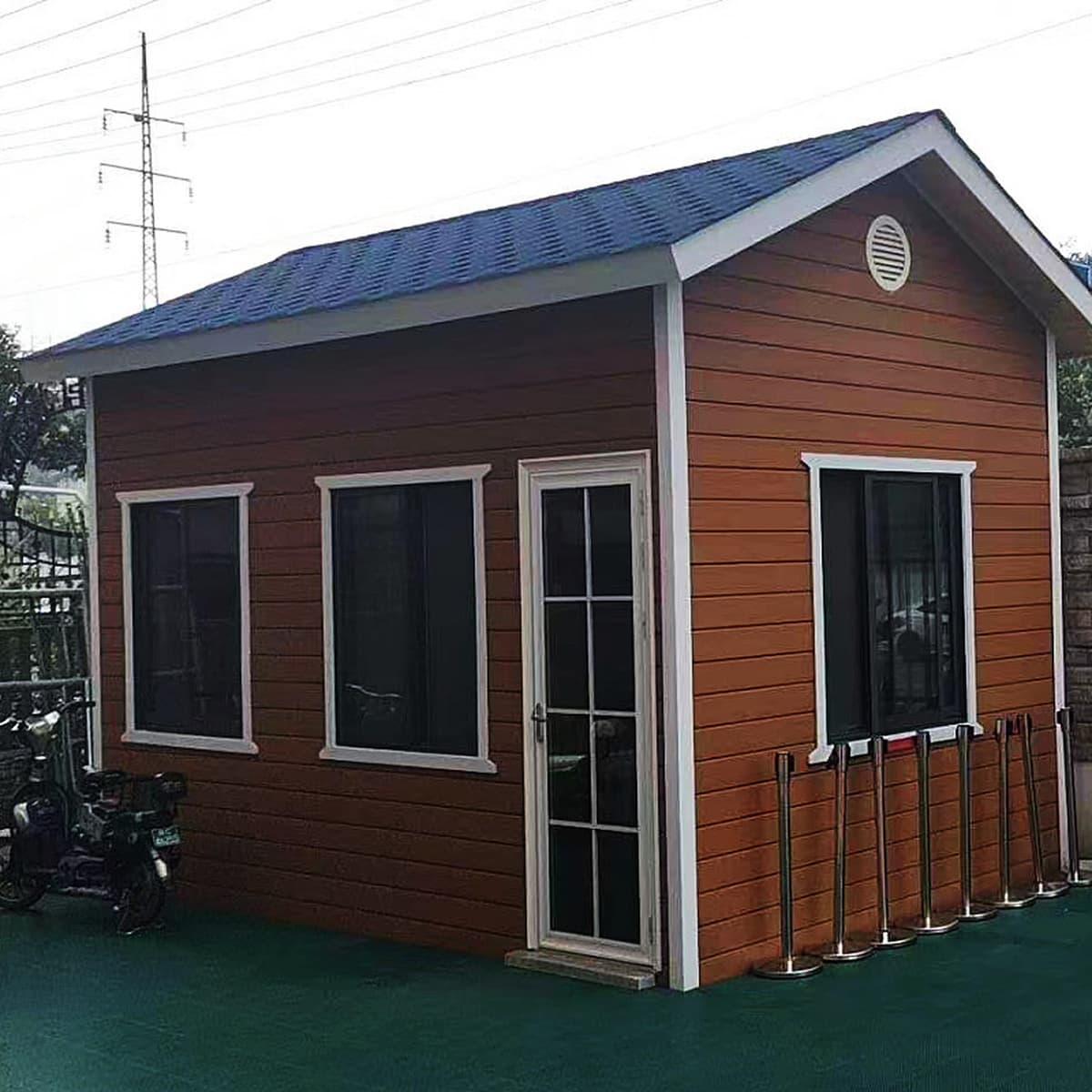 Уличный деревянный дом с антикоррозийной обработкой, отдельно стоящий дом для проживания, индивидуально настраиваемый...