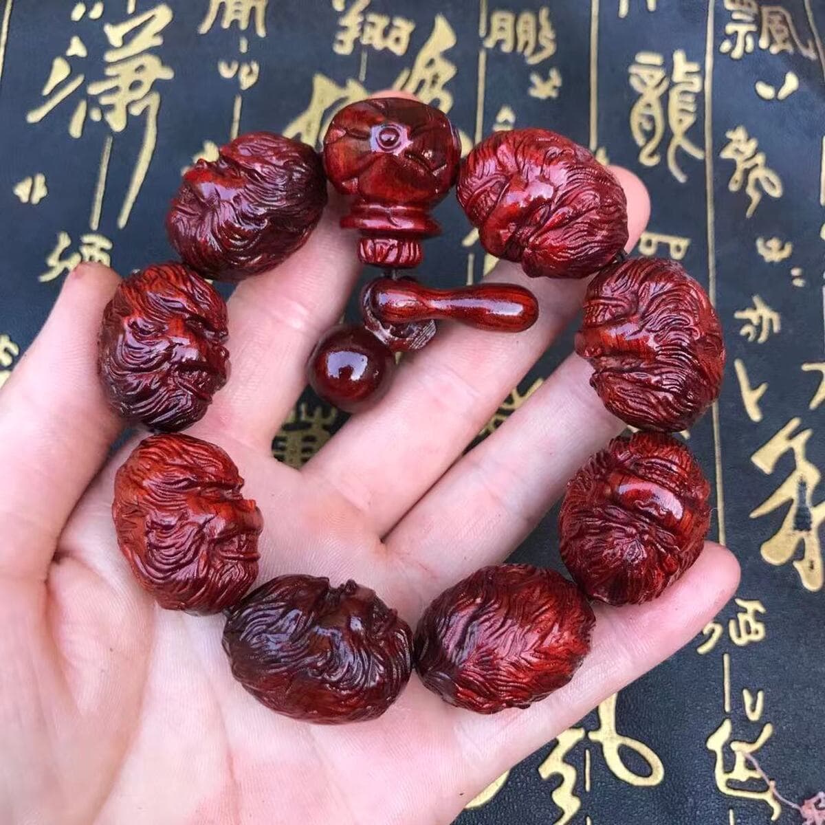 Красный сандаловый браслет Бергамот Резьба Браслет Храбрый браслет Wen Play Браслет