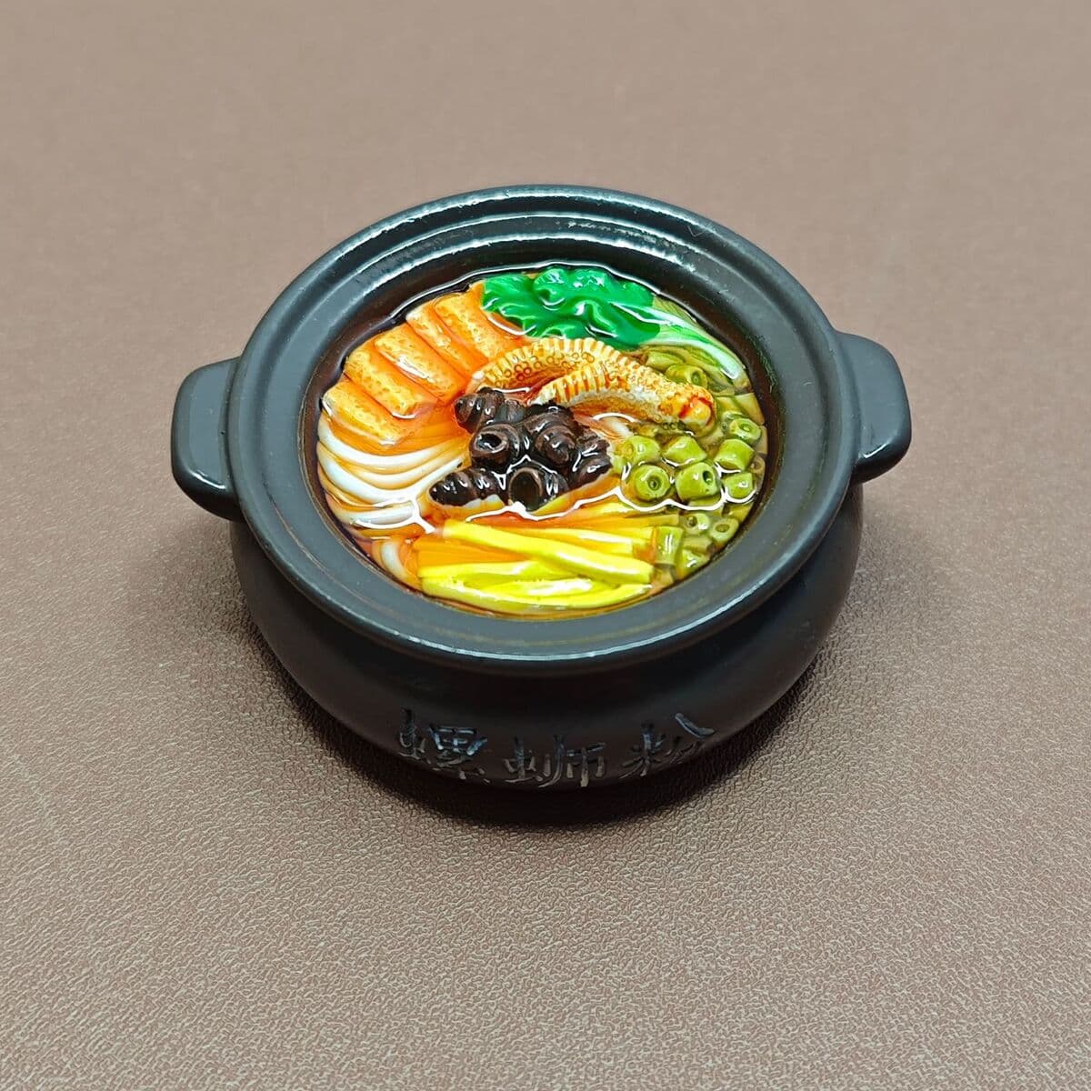 Новый сувенирный магнит на холодильник из смолы с изображением лапши с улитками из Лючжоу, провинция Гуанси, с сильным...