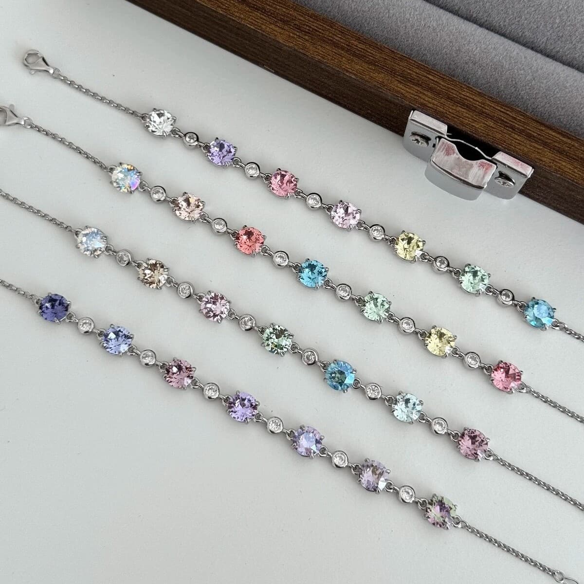 Красочный браслет Huazi Kongtuo с допамином, изысканные легкие роскошные уникальные высококачественные женские украшения с...