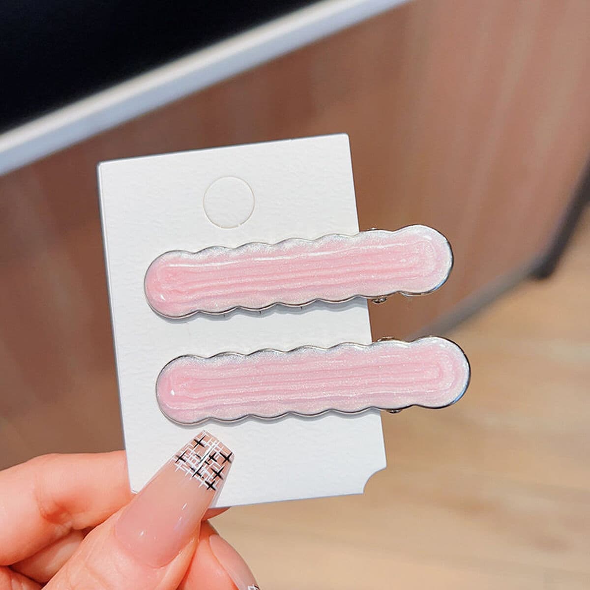 Новая розовая заколка для волос с высокой значением