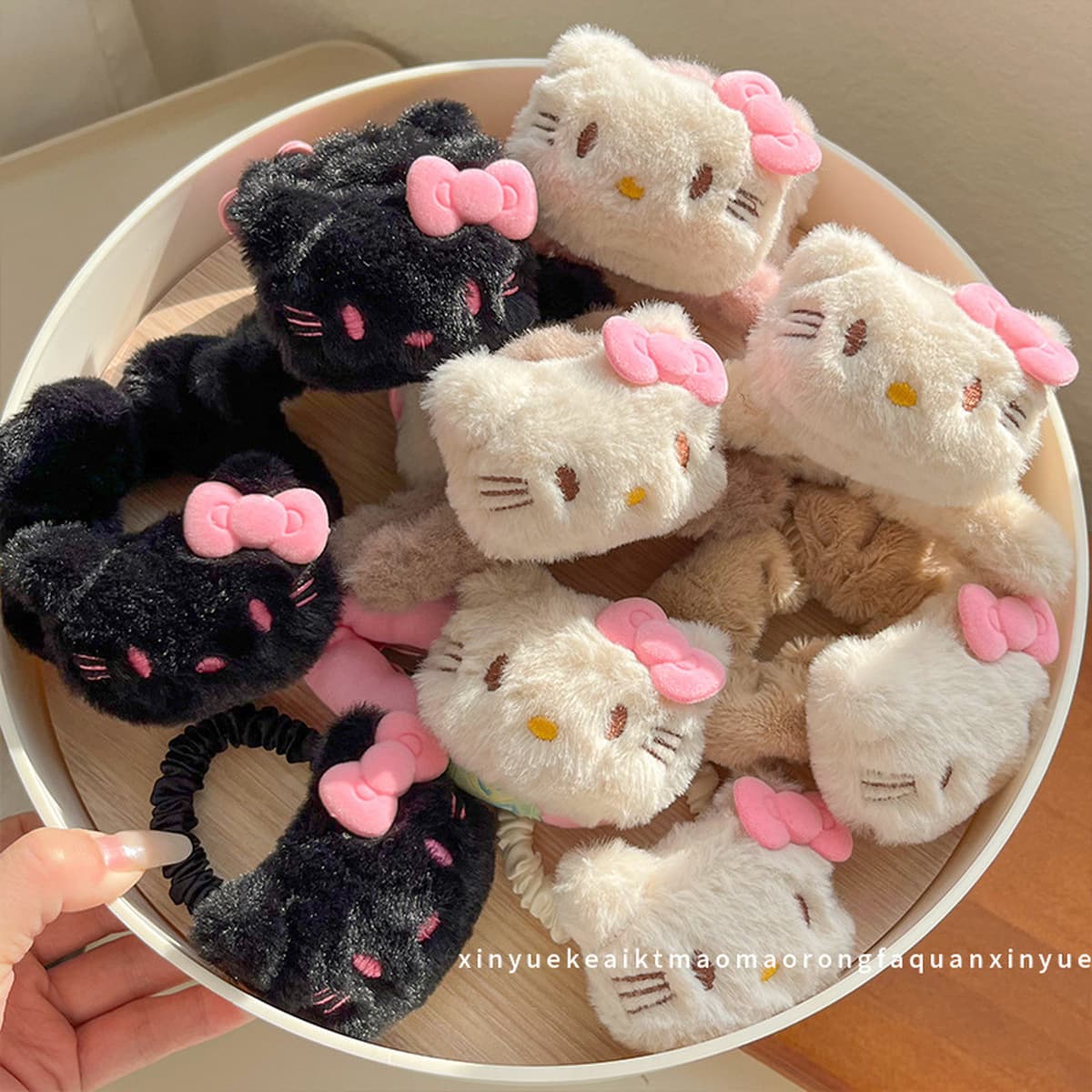 Корейский премиум-смысл двухсторонний Kt бант плюшевый захват мультфильм милый акула зажим сзади