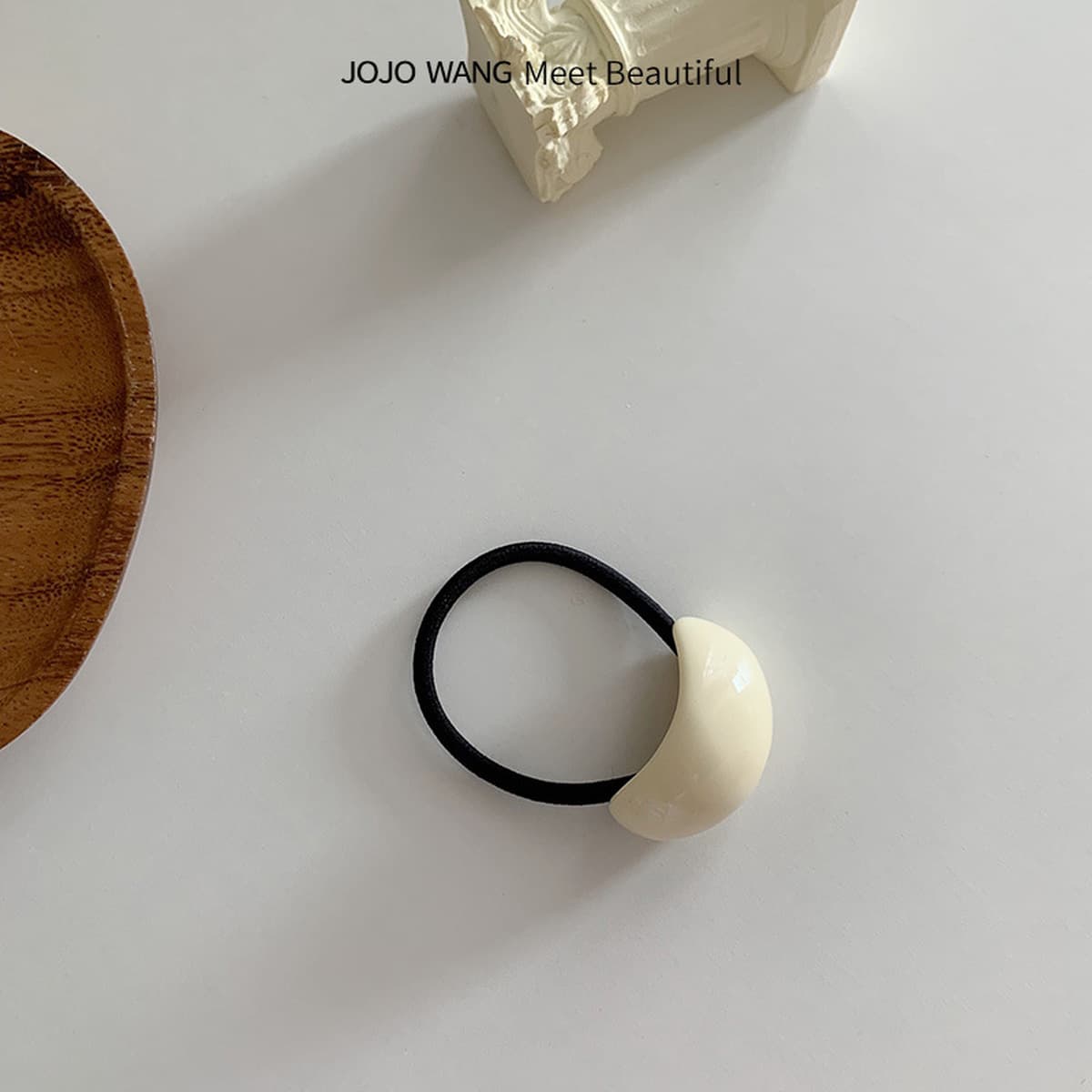 Красивый молочный кофе ~ Маленькая молочная крышка простой конский хвост кольцо для волос
