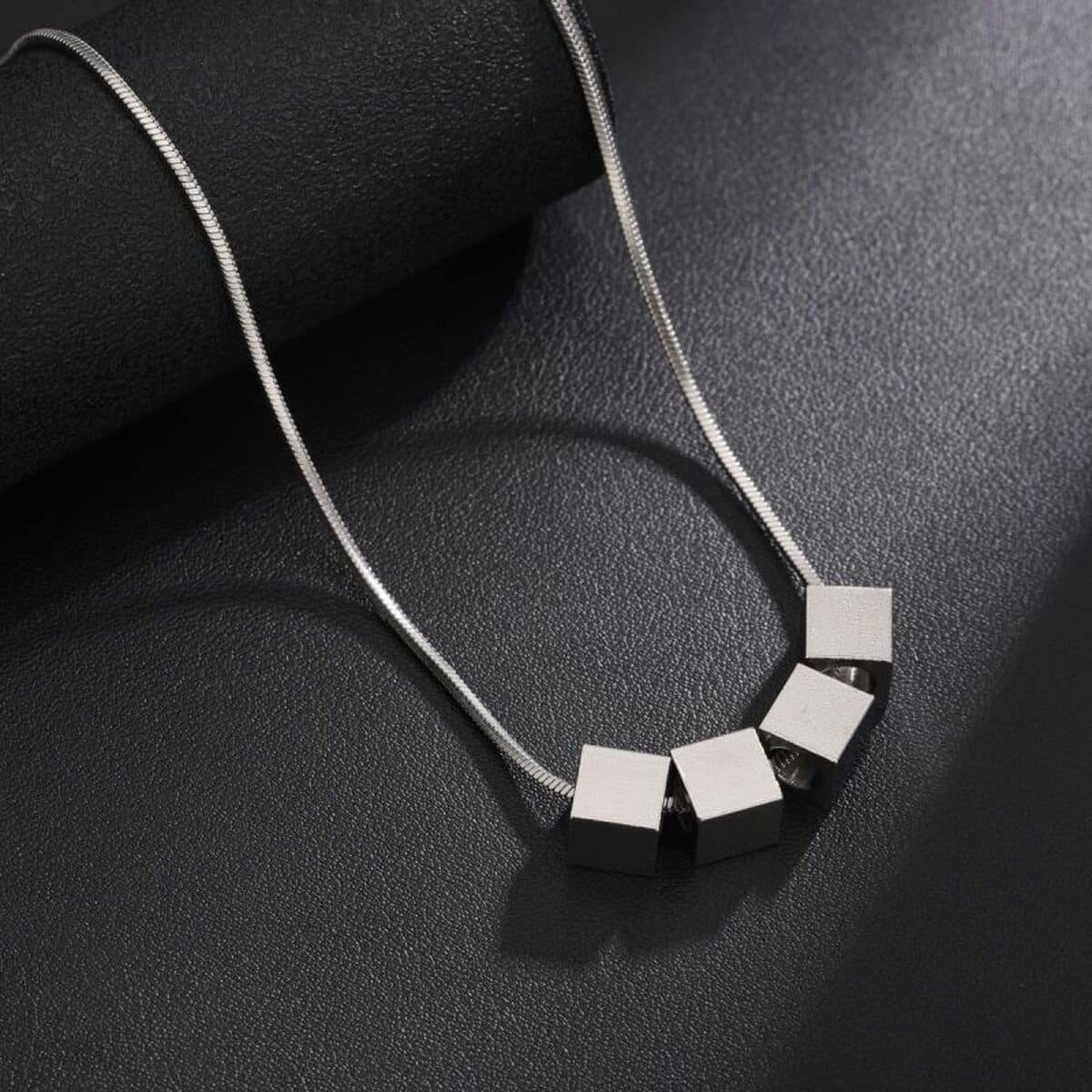 Ожерелье мужская титановая сталь не выцветает минималистские дикие украшения женская цепочка свитера новая модная личность...