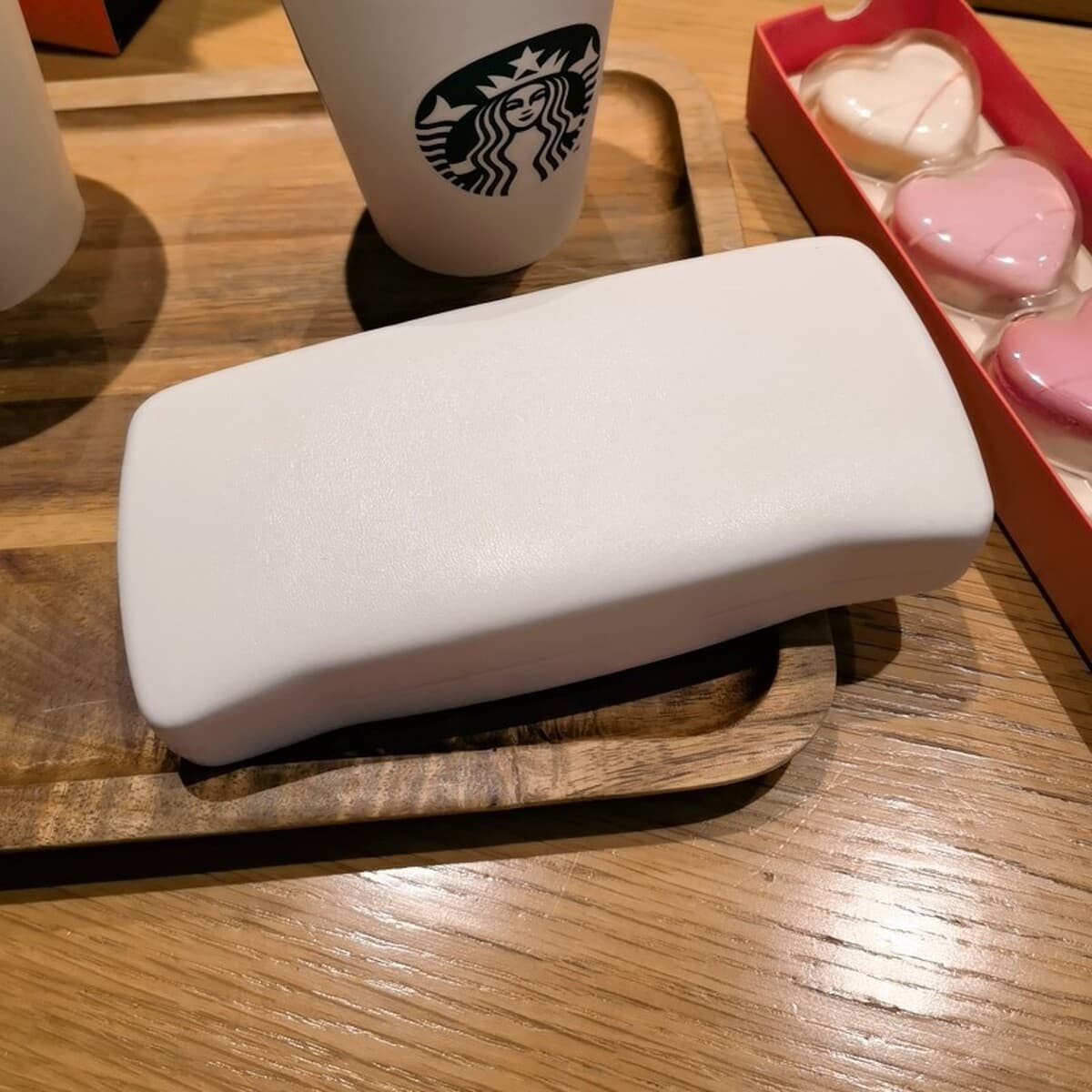 Японская коробка очков черный белый квадрат жесткая коробка солнцезащитных очков коробка анти-сжатие высокой степени...