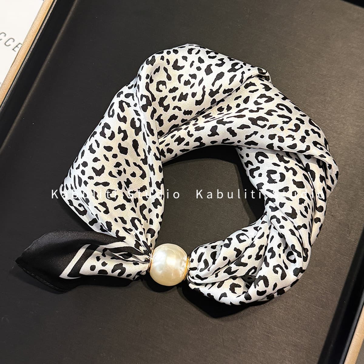 Белое жемчужное ожерелье с магнитной пряжкой, узкий длинный шелковый шарф для ушей, женский шарф на шею с рубашкой, тонкий...