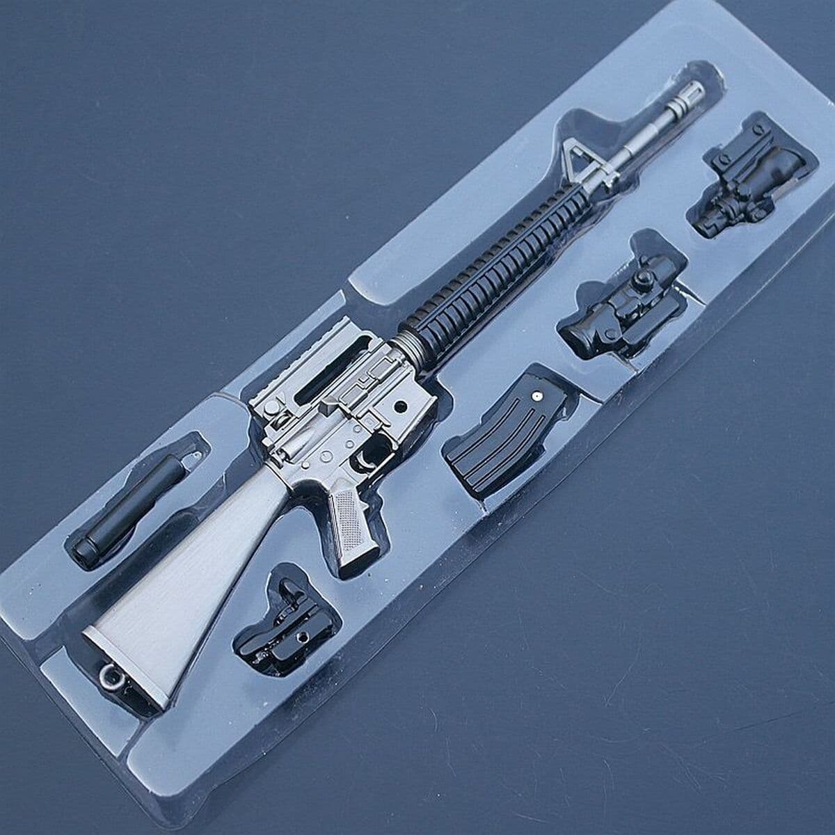 Побег Иисуса и мирное оружие боя M24 AKM M416 98K AWM модель пистолета кожа брелок