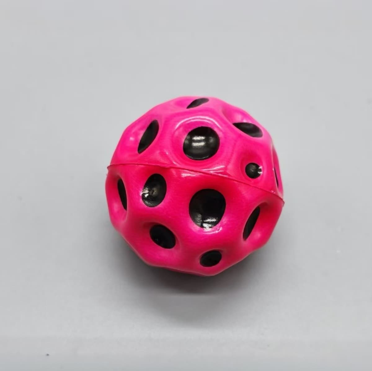 Трансграничные 7 см пещерные пещеры высокие эластичные шарики антигравитация луны pu пены шарики для родителей и детей...