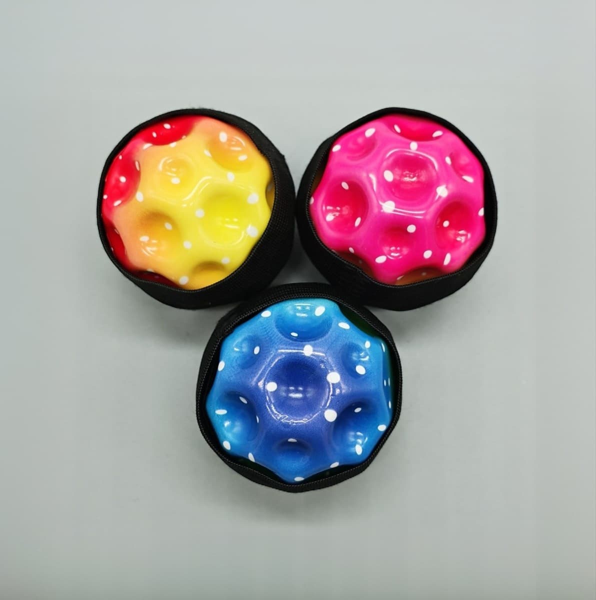 Трансграничные 7 см пещерные пещеры высокие эластичные шарики антигравитация луны pu пены шарики для родителей и детей...