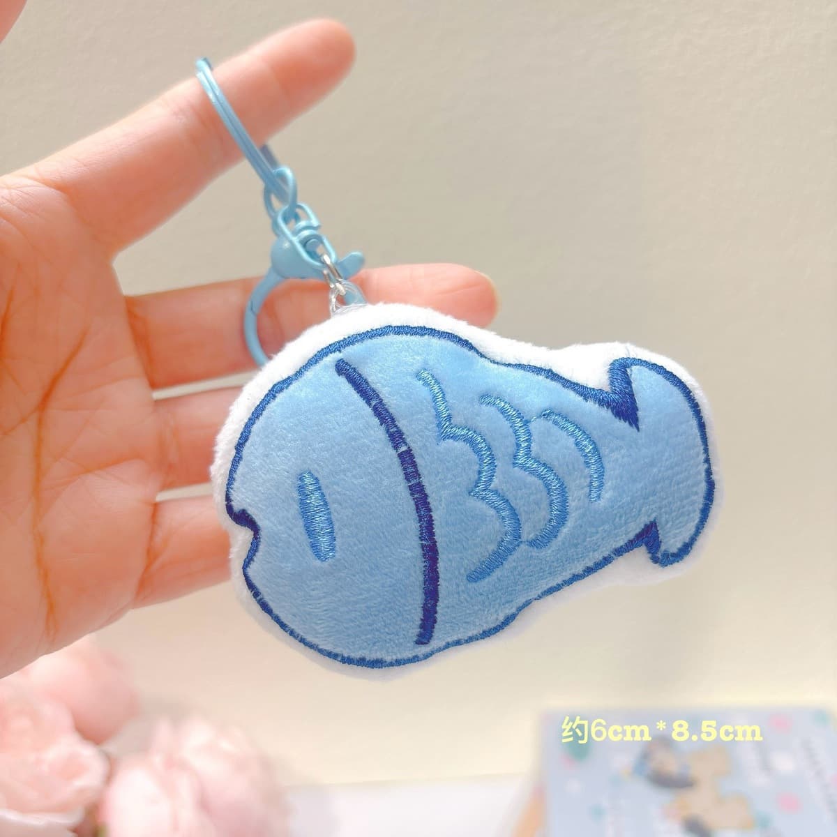 Популярный пищащий плюшевый брелок-подвеска в виде милого котенка, игрушка для автоматов с игрушками, плюшевая кукла