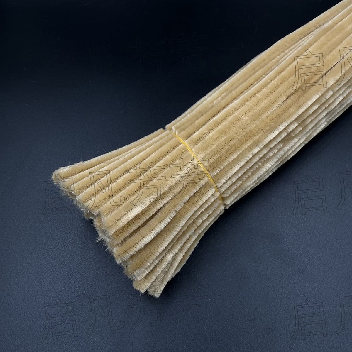 Индивидуально упакованные витые палочки, разноцветные шенилловые нити, материалы для витых палочек, игрушки для сборки,...