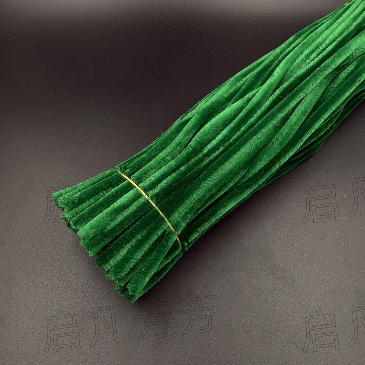 Индивидуально упакованные витые палочки, разноцветные шенилловые нити, материалы для витых палочек, игрушки для сборки,...