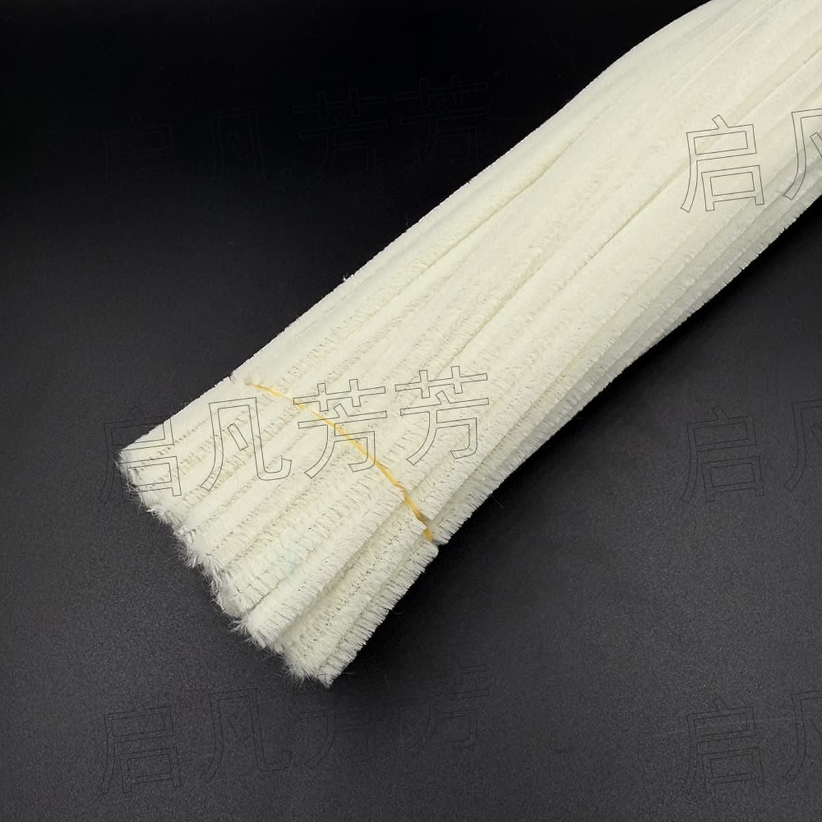 Индивидуально упакованные витые палочки, разноцветные шенилловые нити, материалы для витых палочек, игрушки для сборки,...