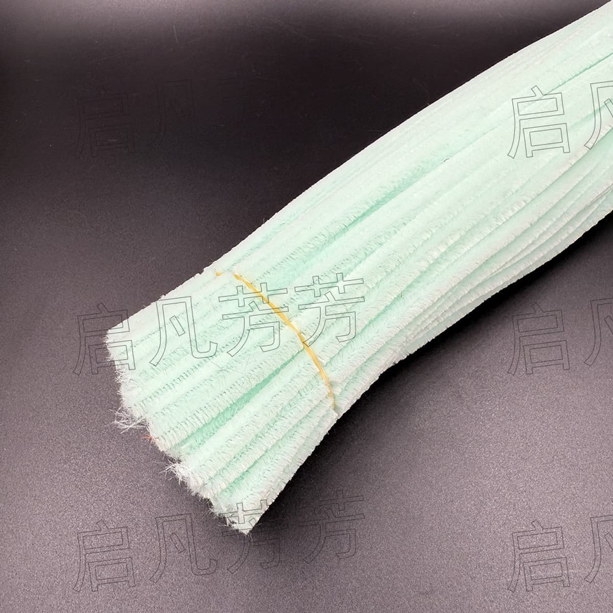 Индивидуально упакованные витые палочки, разноцветные шенилловые нити, материалы для витых палочек, игрушки для сборки,...