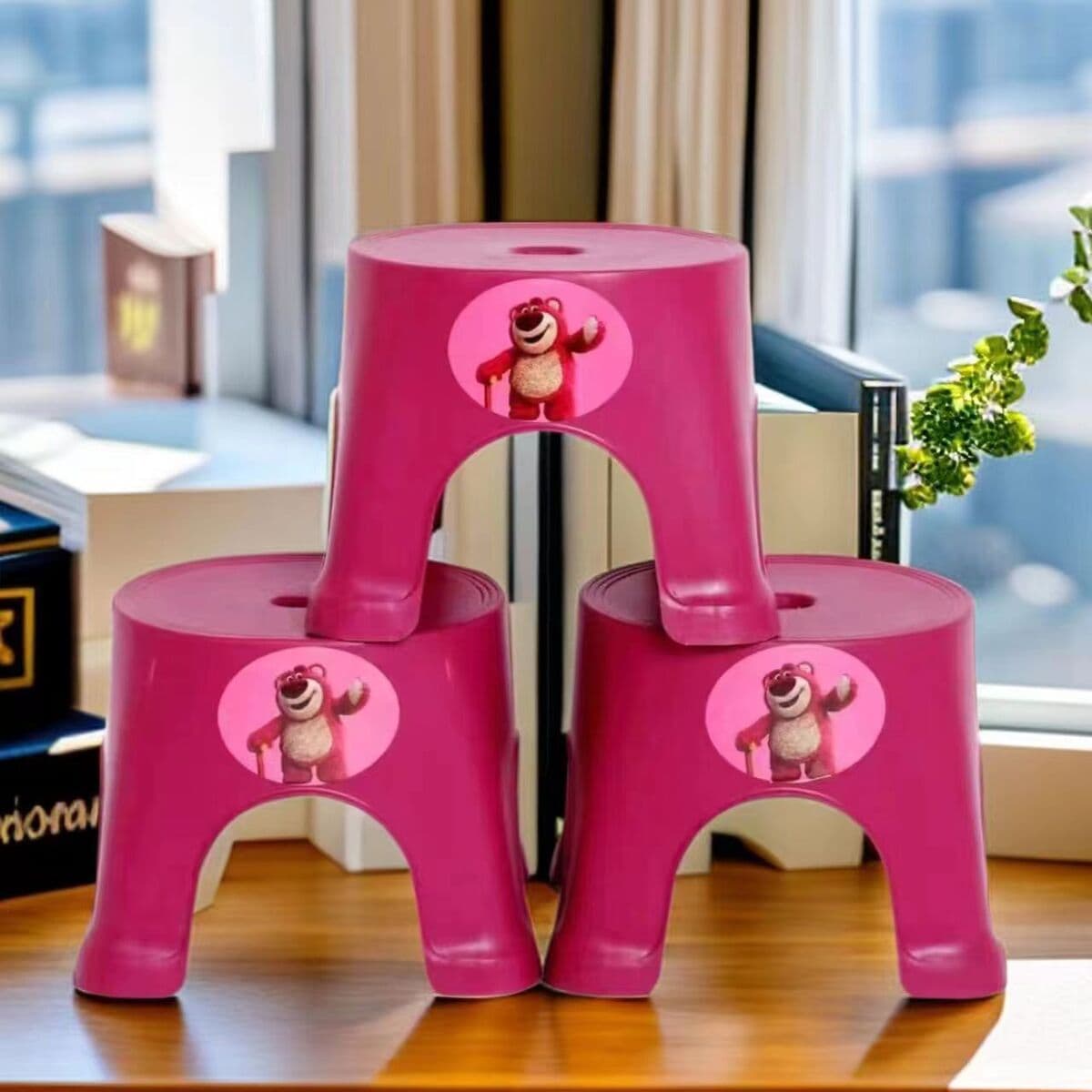 Фабрика оптовая мультфильм клубничный медведь домашняя гостиная спальня смена обуви табурет детская табуретка ванная комната...