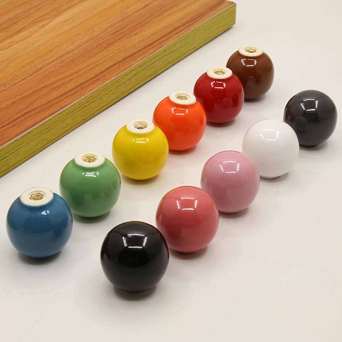 Цветные керамические двери шкафа ручка ручка минималистский шкаф ящик для шкафа шарик круглого типа с одним отверстием ручка...