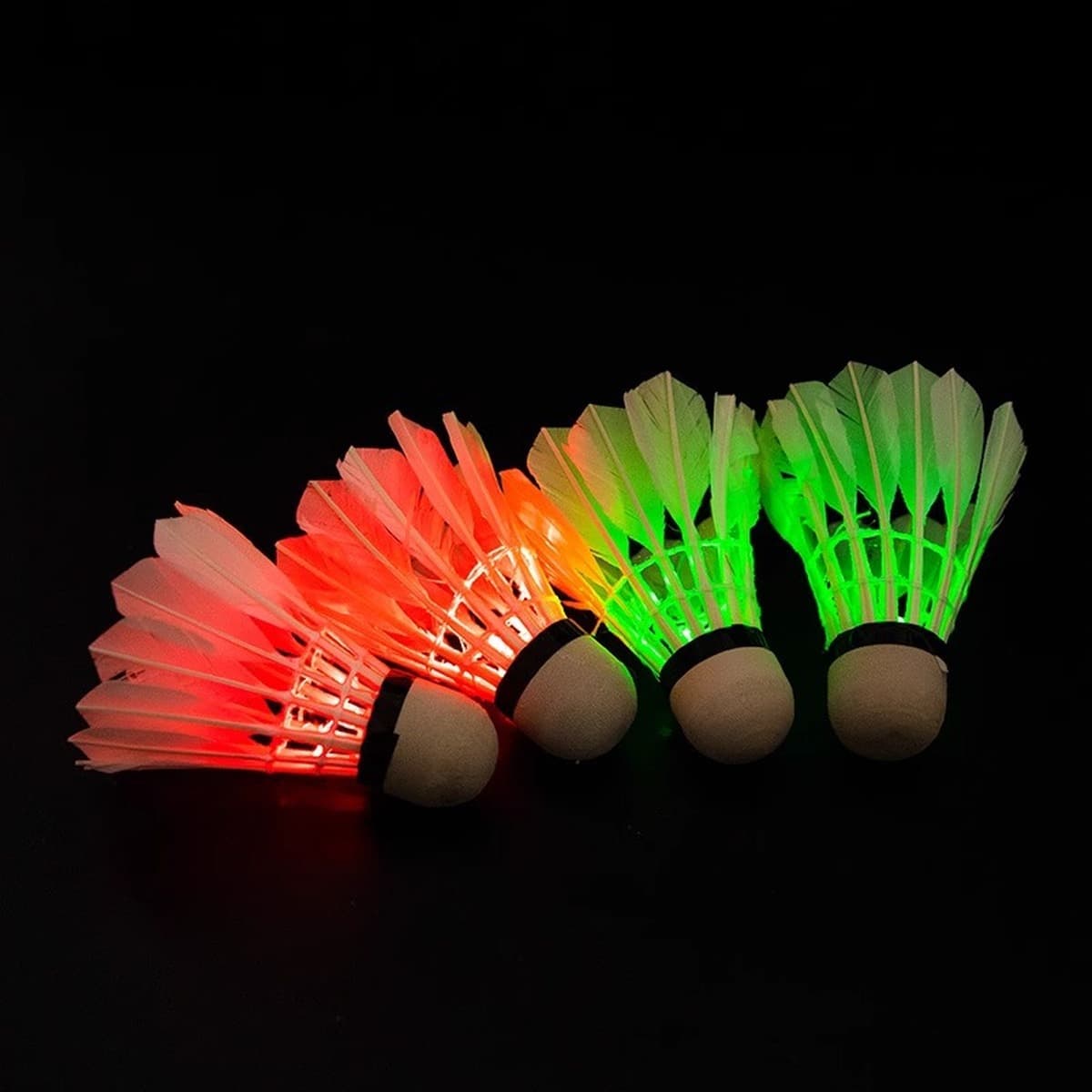 Светящийся бадминтон на открытом воздухе, устойчивый к ветру, высокая эластичная пластиковая резиновая тренировка