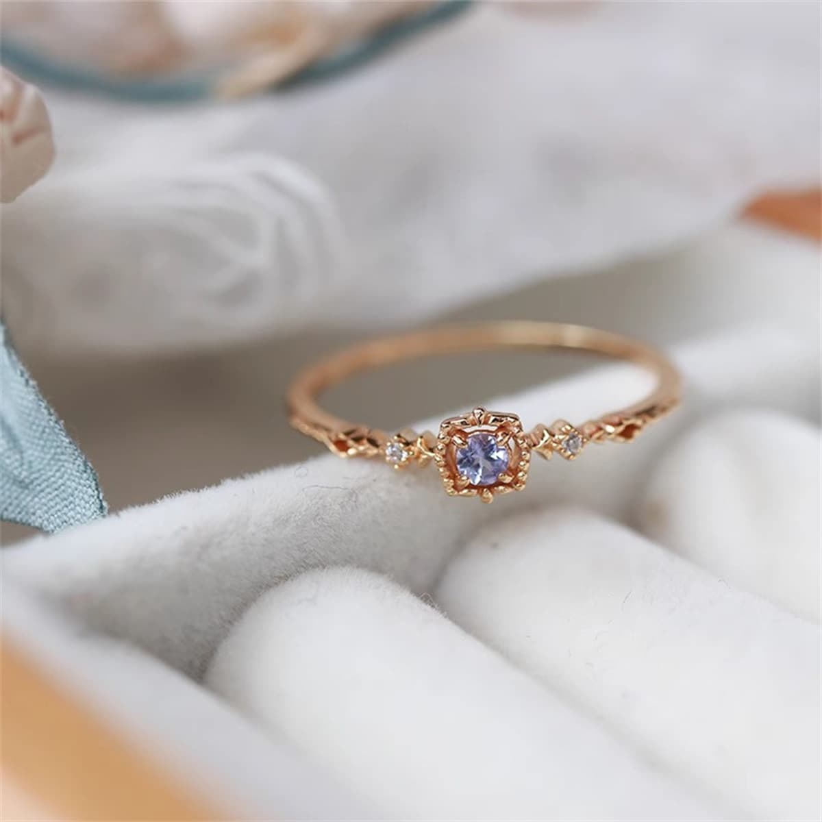 Срединный стиль s925 стерлингового серебра циркона вытянуто кольцо для женщин ретро-ниши