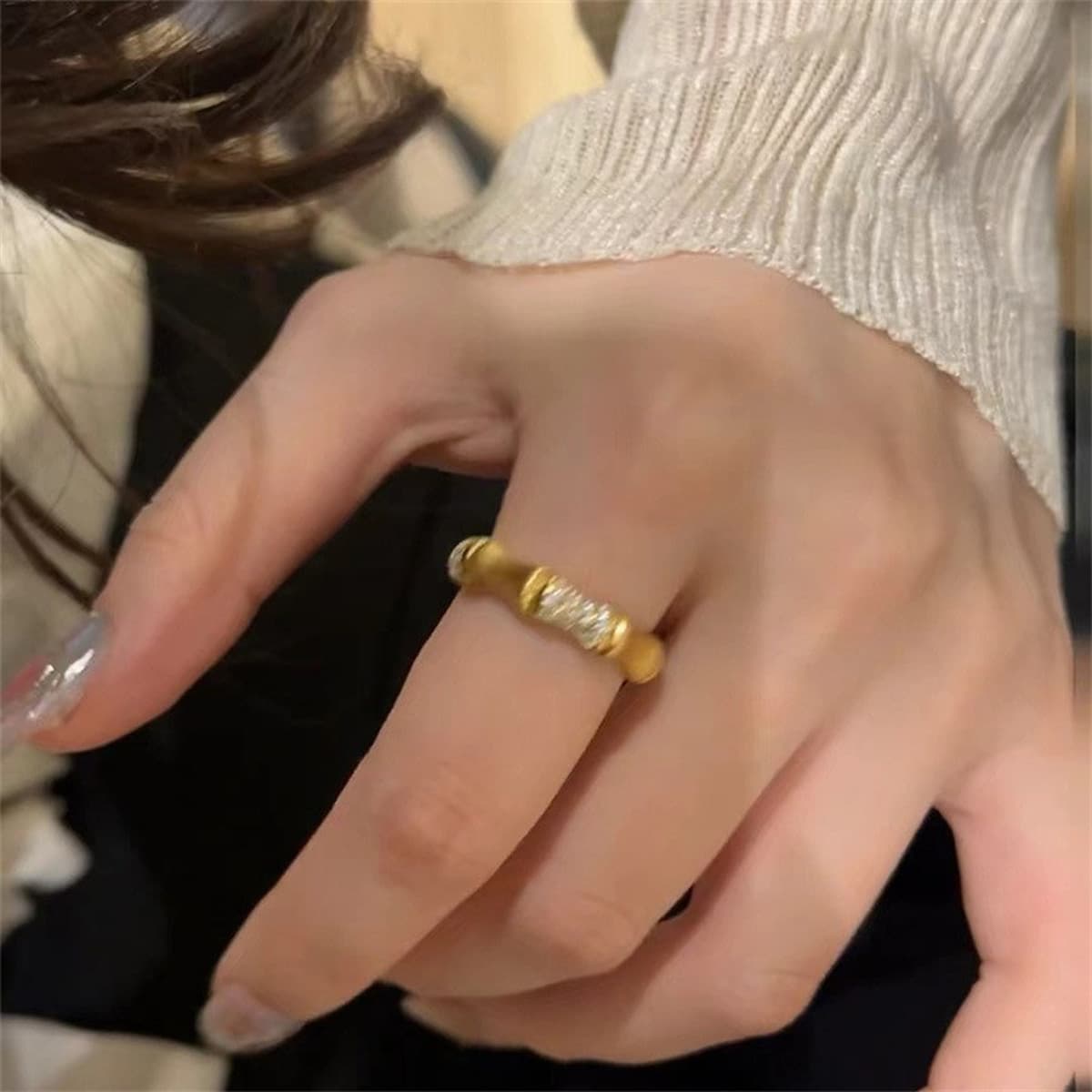 Срединный стиль s925 стерлингового серебра циркона вытянуто кольцо для женщин ретро-ниши