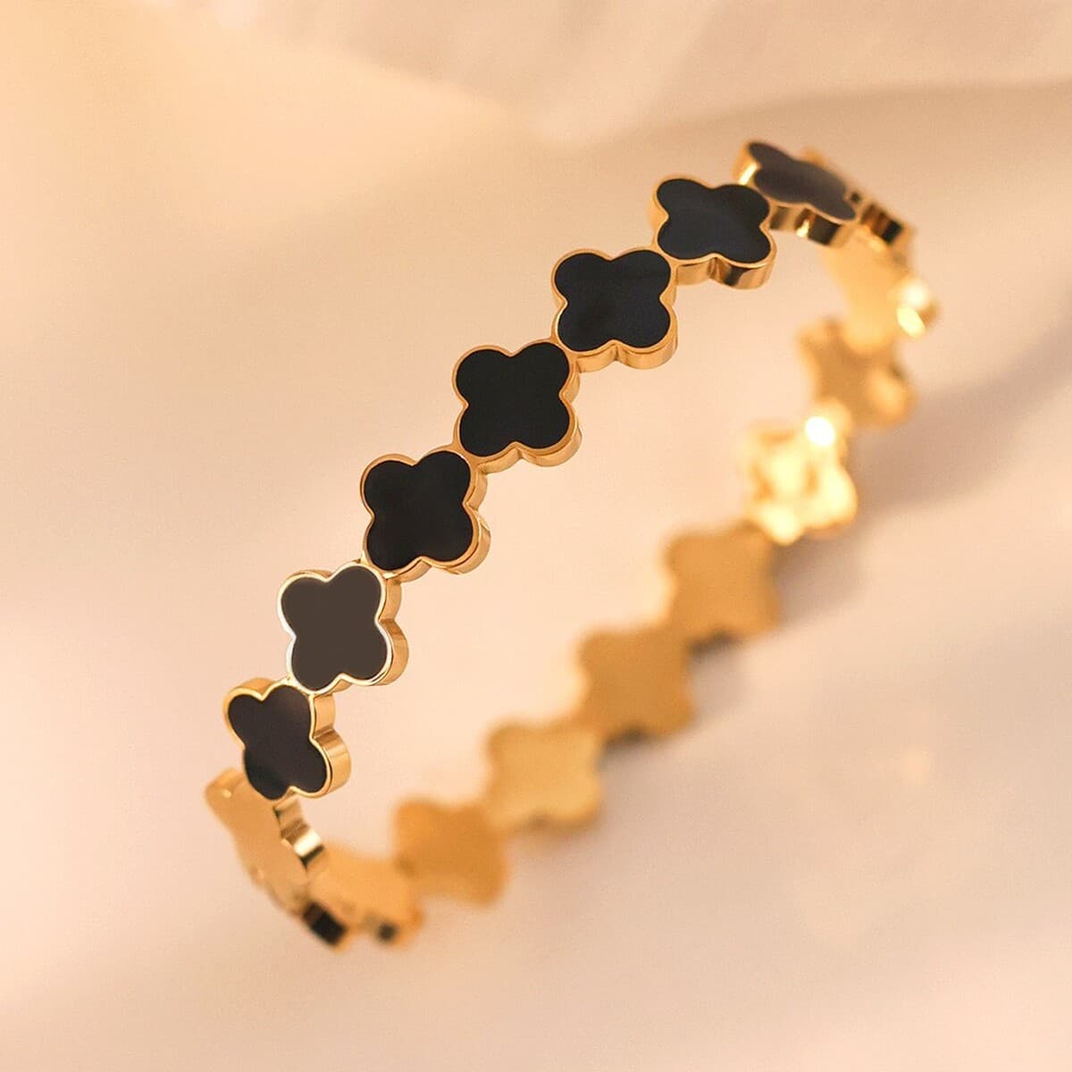 Женский браслет с четырехлистным клевером, покрытый гальваническим покрытием, не выцветает, экологичный, европейский и...