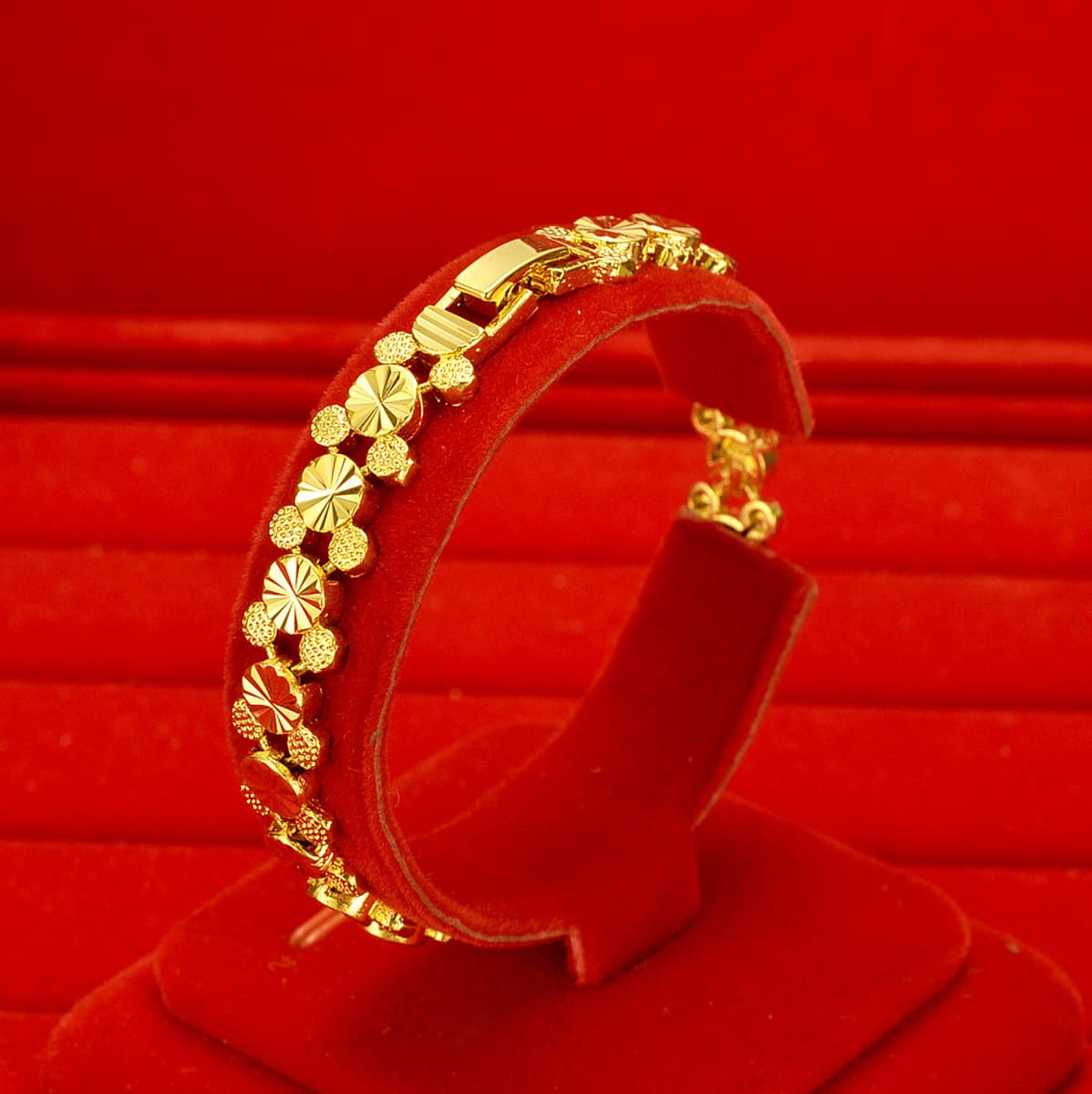 Трансграничная имитация 24k золото часы цепи Юго-Восточной Азии мужчин и женщин ручной украшения киоск продаж живой песок...