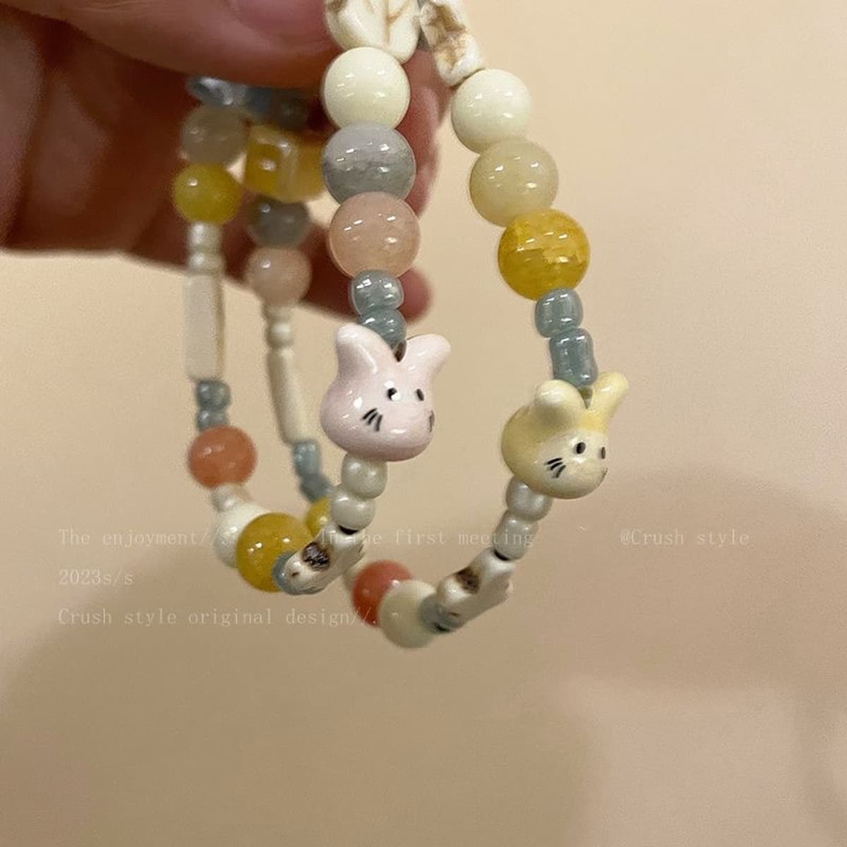 Керамический браслет из бисера с кроликом миндального цвета для женщин, летний нишевый дизайн, браслет с дофамином на ручке...