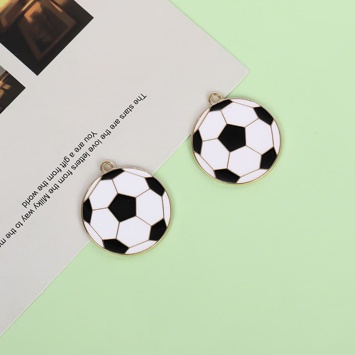 Новый стиль diy ювелирные аксессуары сплав капли масла мультфильм баскетбол спортивные подвески брелок ожерелье подвеска...