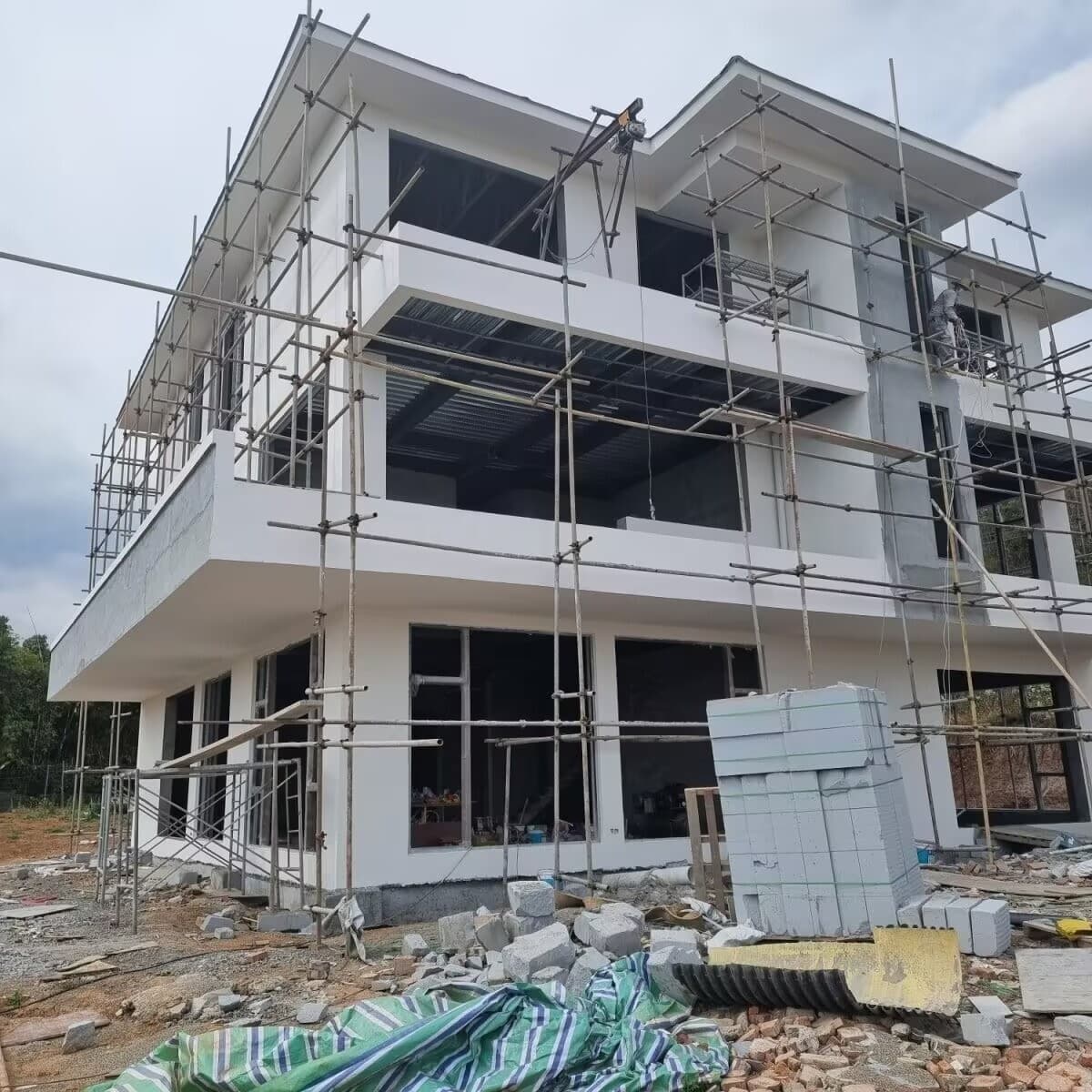 Завод по производству модульных стальных конструкций для строительства: экспорт, сборка, гостиницы, апартаменты, загородные...